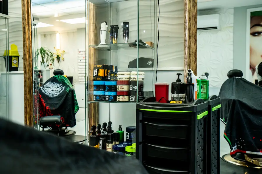 Product shelf and tools at the station